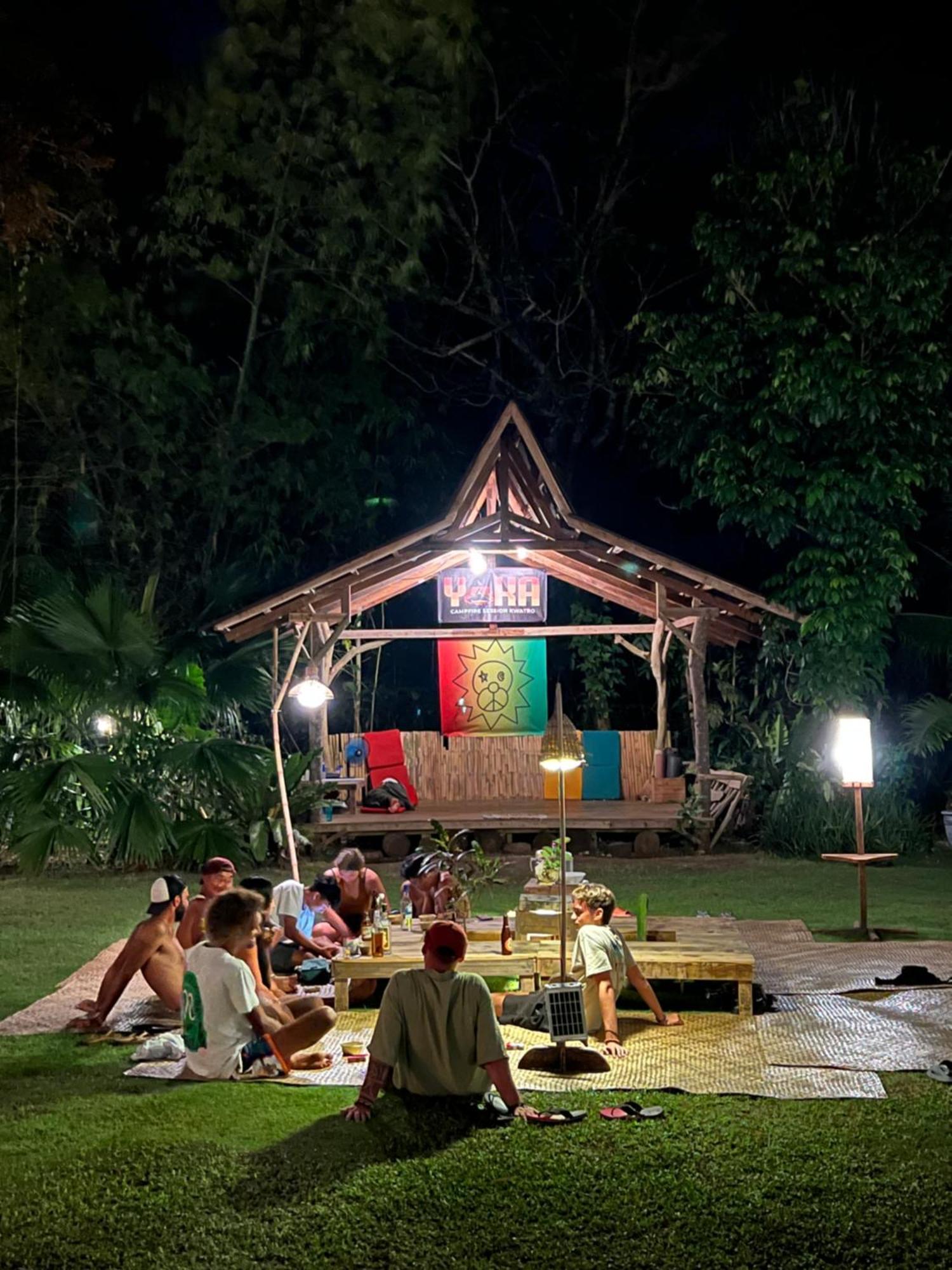 Peaceland Hostel Panglao Zewnętrze zdjęcie
