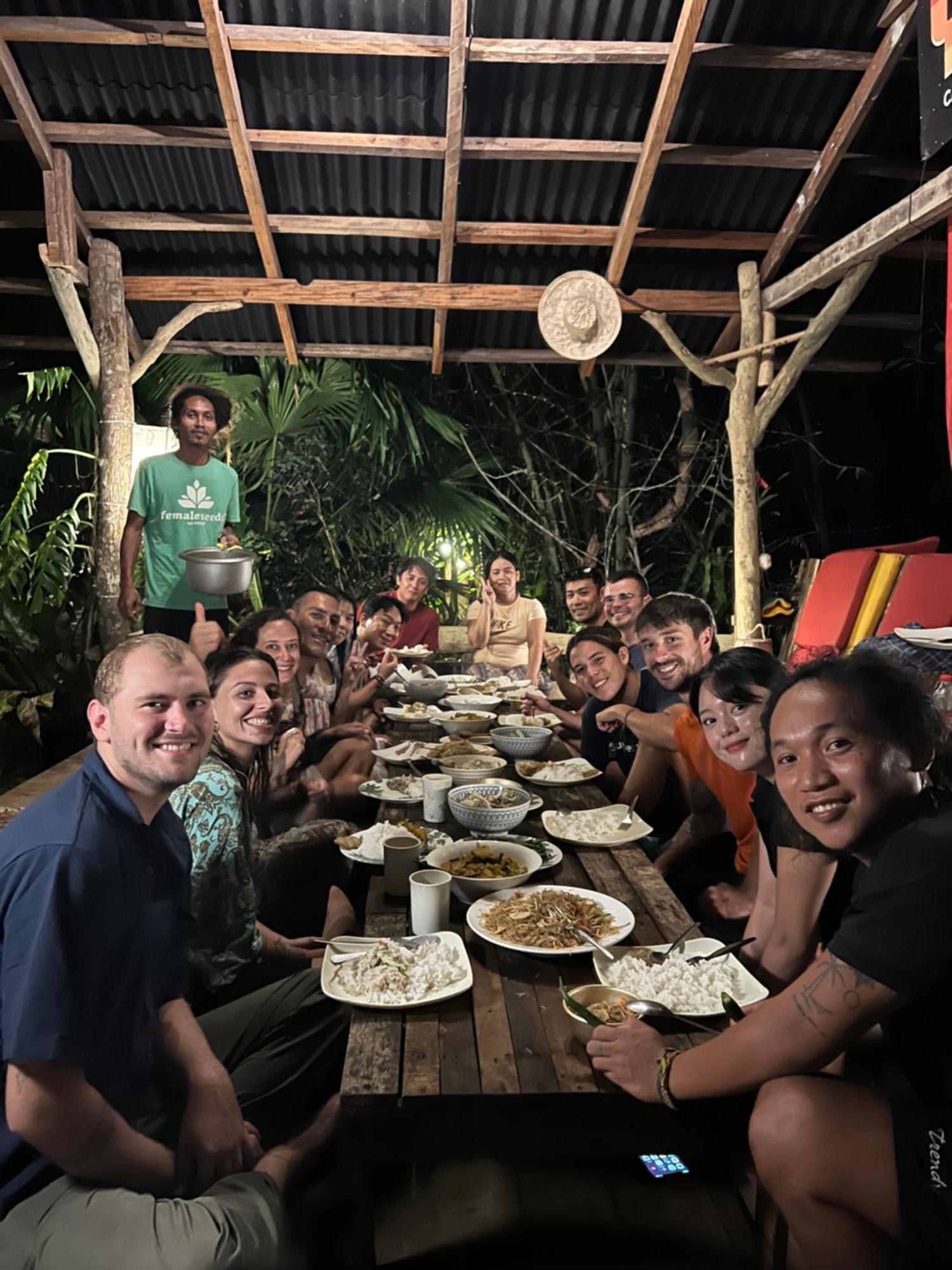 Peaceland Hostel Panglao Zewnętrze zdjęcie