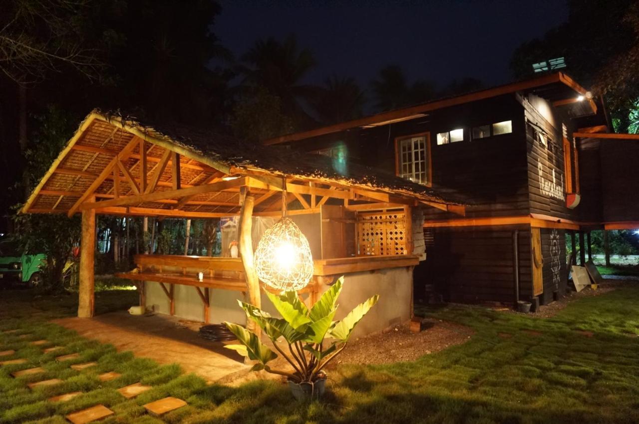 Peaceland Hostel Panglao Zewnętrze zdjęcie